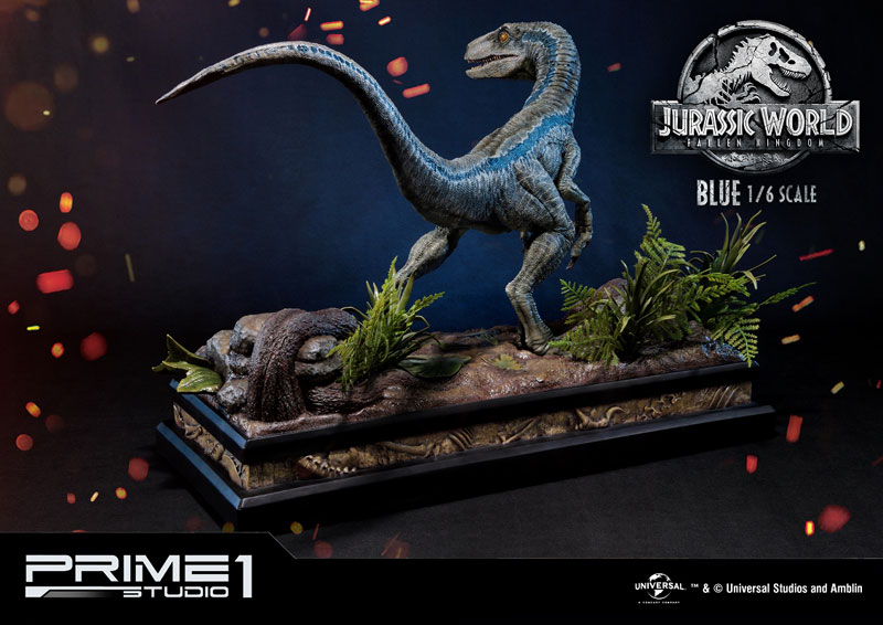 Legacy Museum Collection - Jurassic World: Fallen Kingdom: Blue 1/6 Statue