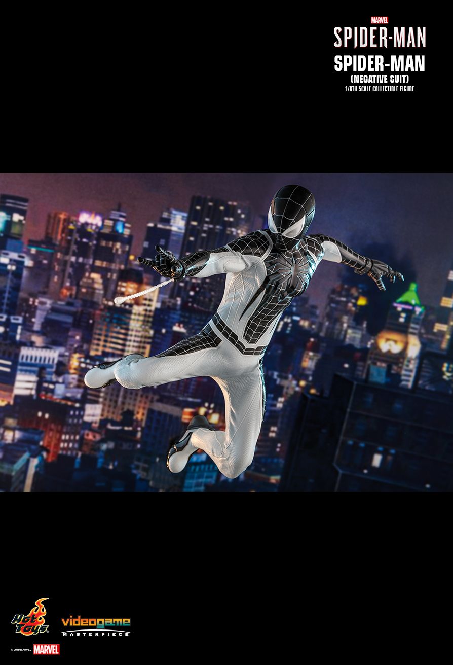 MARVEL'S SPIDER-MAN (NEGATIVE SUIT) 1/6TH SCALE COLLECTIBLE FIGURE (Hot Toys)