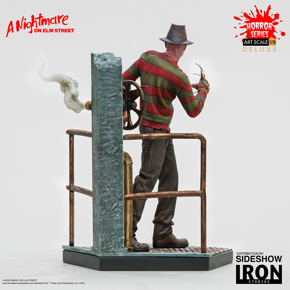 Freddy Krueger Deluxe Statue by Iron Studios