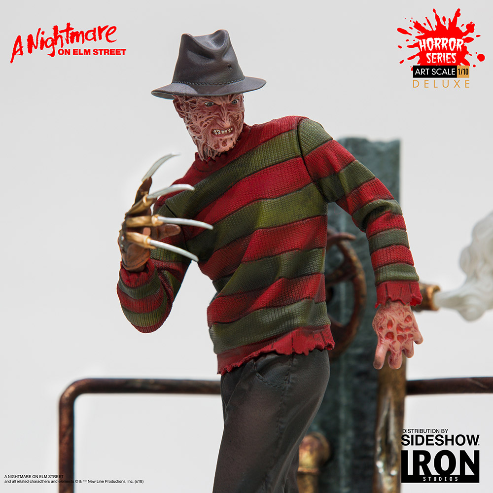 Freddy Krueger Deluxe Statue by Iron Studios