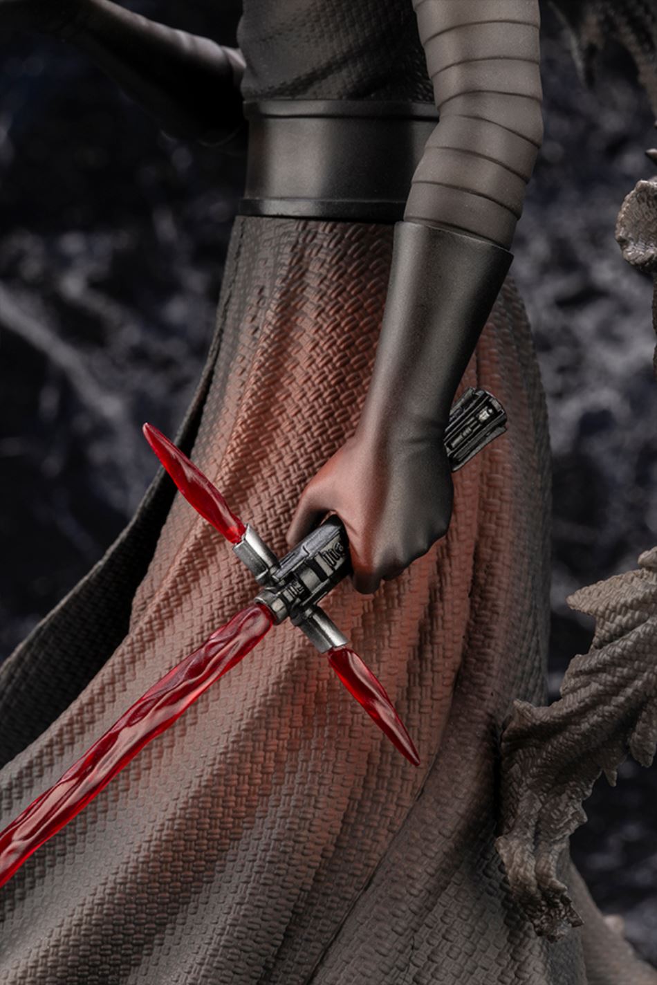 Star Wars - ARTFX Artist Series Kylo Ren -Cloaked in Shadows- 1/7 (Kotobukiya)