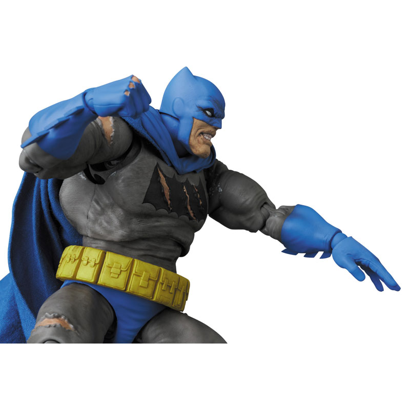 MAFEX No.119 BATMAN (TDKR: The Dark Knight Triumphant) Medicom Toy