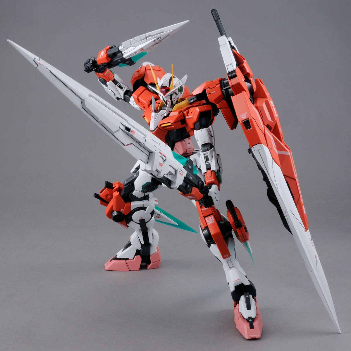 PG 1/60 00 GUNDAM SEVEN SWORD/G INSPECTION (Premium Bandai)