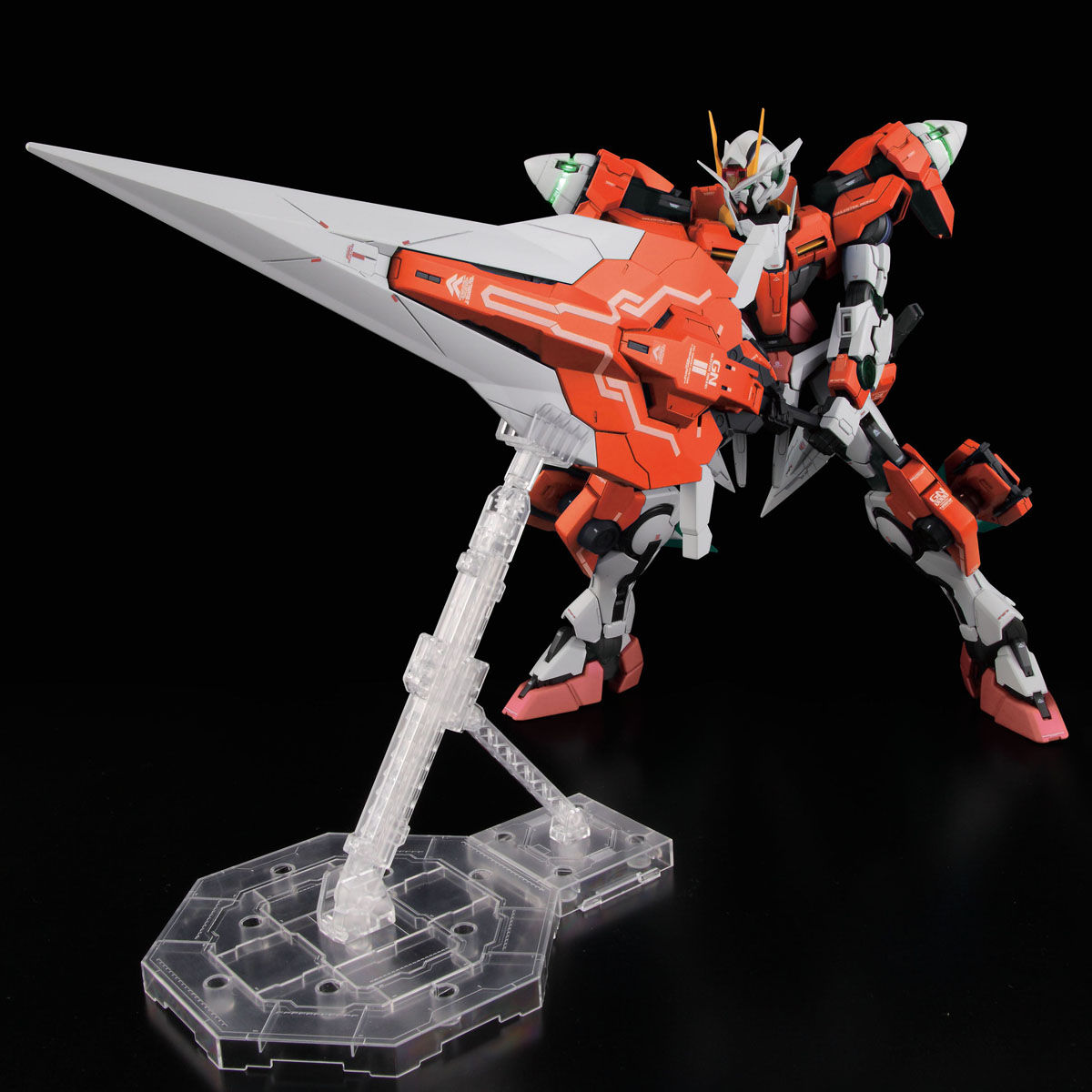 PG 1/60 00 GUNDAM SEVEN SWORD/G INSPECTION (Premium Bandai)