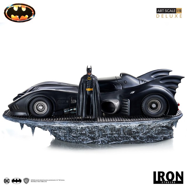 Iron Studios Batman (1989) Batman & Batmobile Deluxe Edition