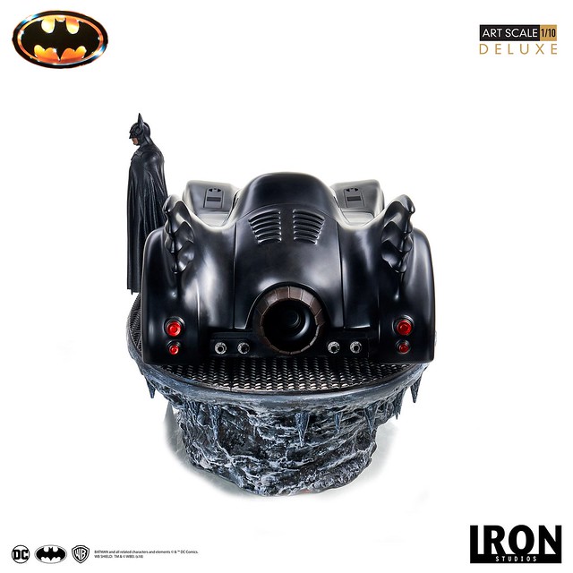 Iron Studios Batman (1989) Batman & Batmobile Deluxe Edition