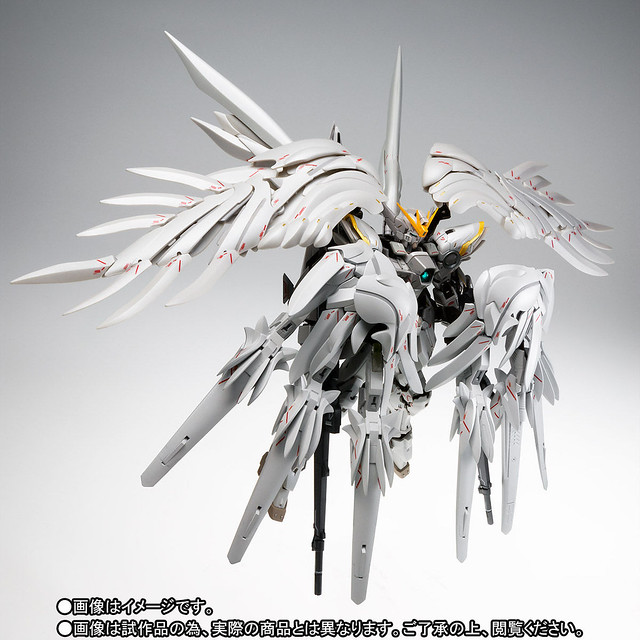 GUNDAM FIGURATION METAL Wing Gundam (Bandai)