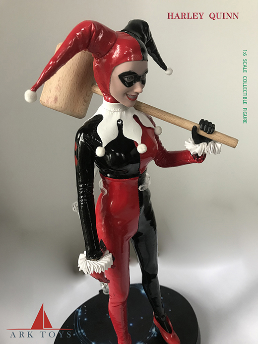 ARK TOYS 1/6 HARLEY QUINN Clown female suit