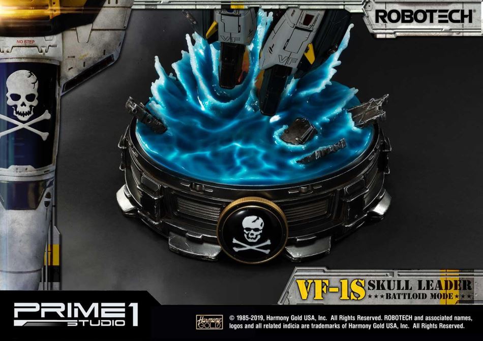 Robotec Saga VF-1S Skull Leader Battloid Mode (Prime1Studio)