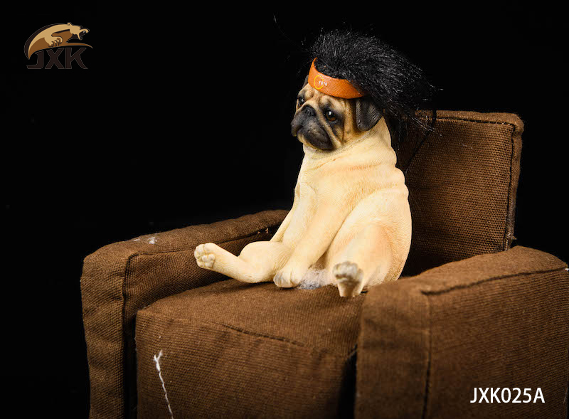 JXK : 1/6 Decadent Dog Series Pug-with Sofa and Hair Cover
