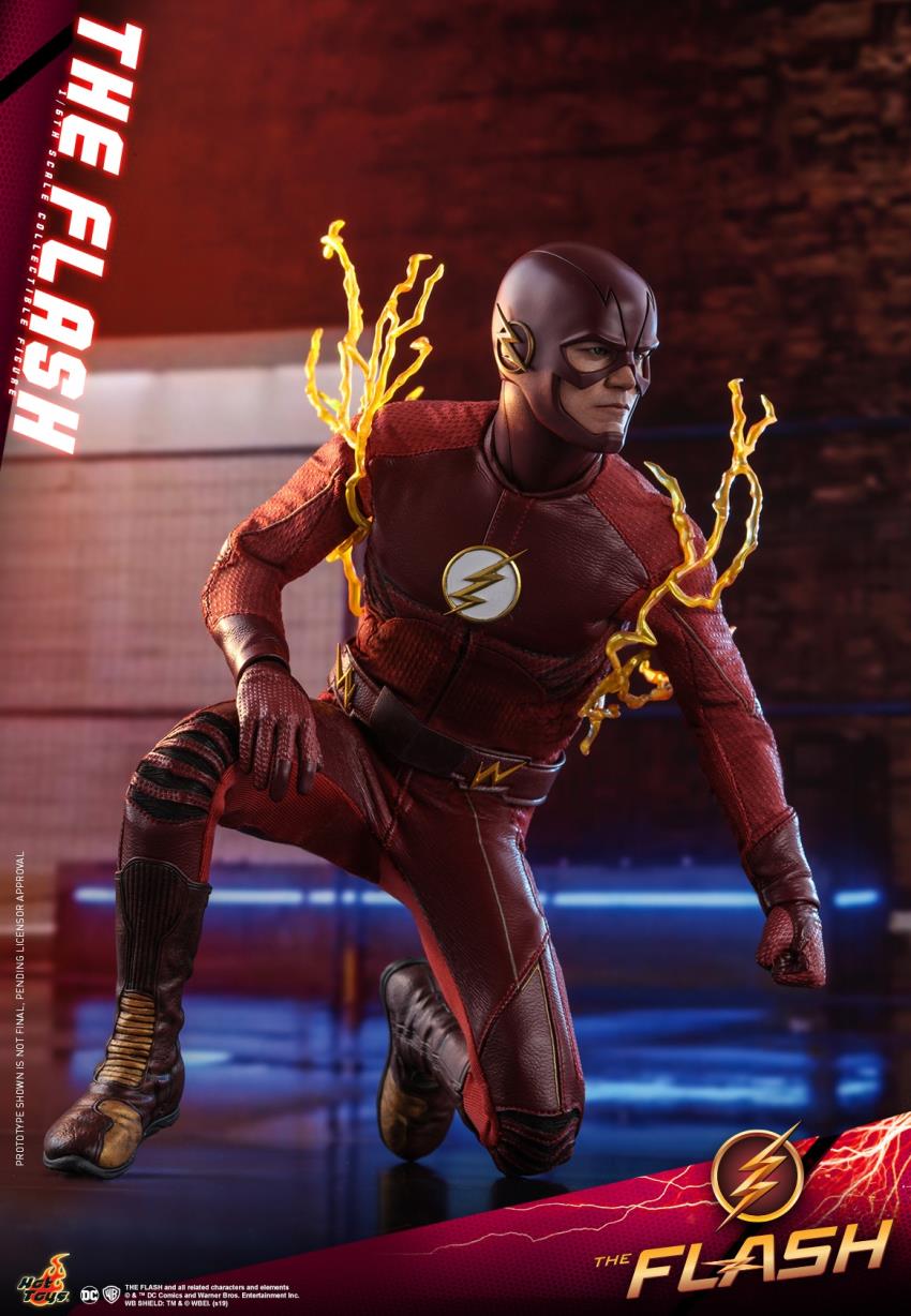 THE FLASH 1/6TH SCALE COLLECTIBLE FIGURE (Hot Toys)