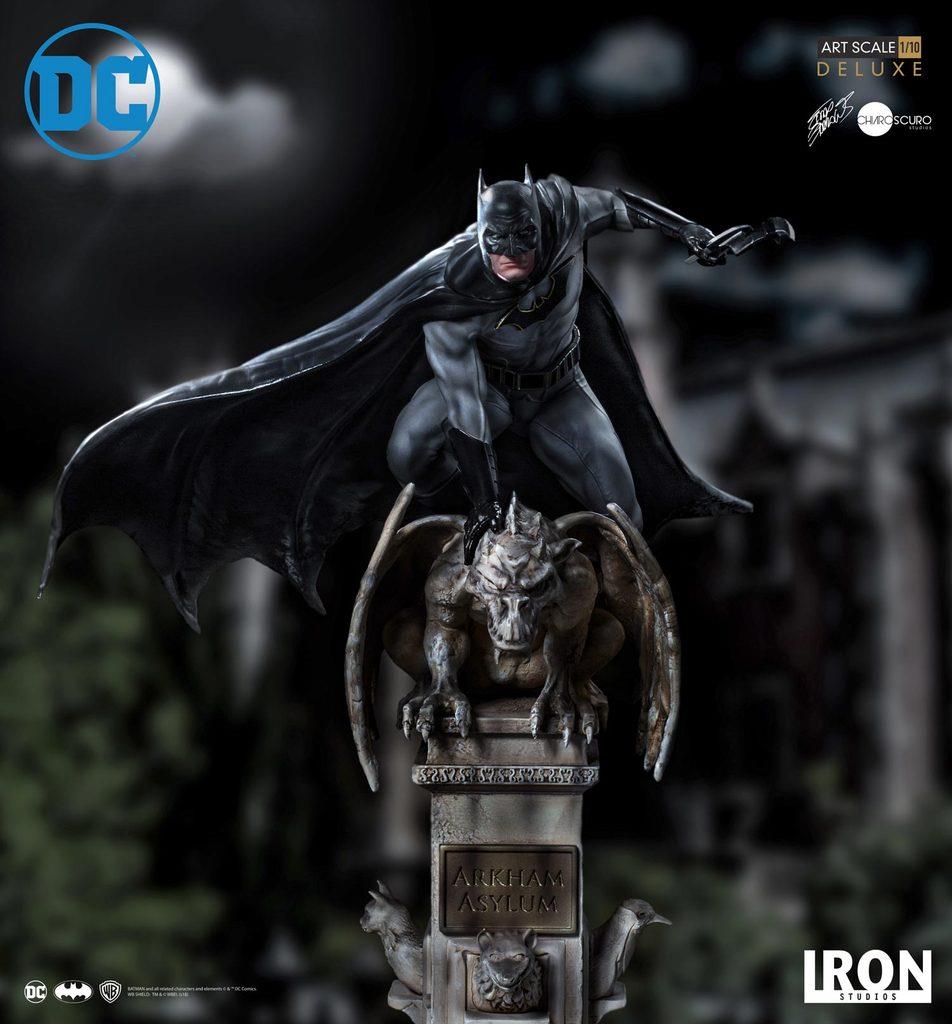 Batman Deluxe Art Scale 1/10 By Eddy Barrows (Iron Studios)