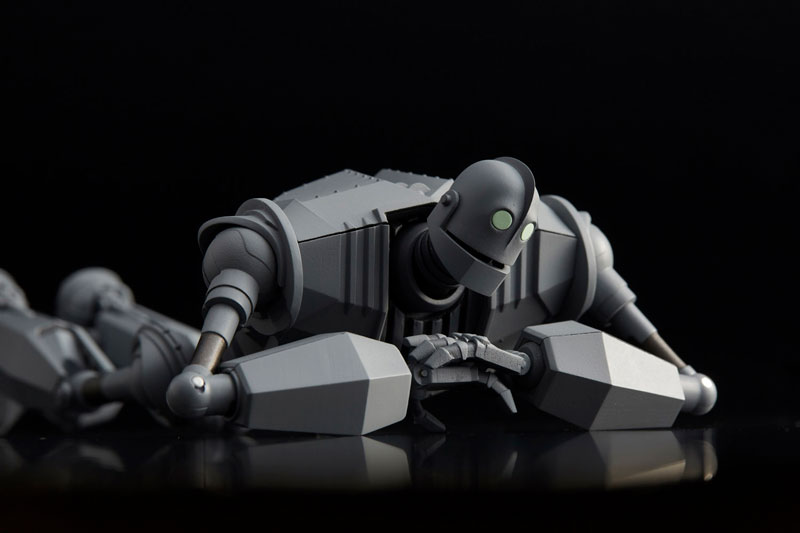 RIOBOT The Iron Giant