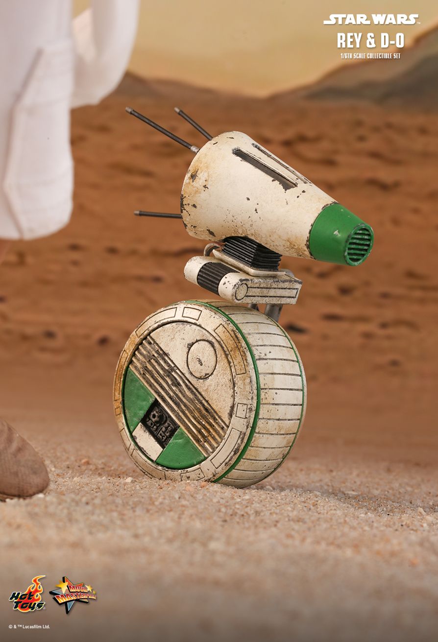 STAR WARS: THE RISE OF SKYWALKER REY AND D-O 1/6TH SCALE COLLECTIBLE FIGURE (Hot Toys)