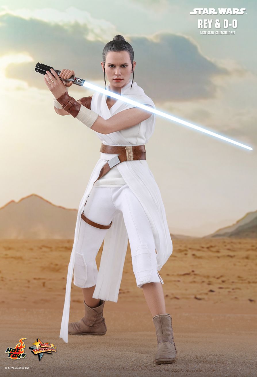 STAR WARS: THE RISE OF SKYWALKER REY AND D-O 1/6TH SCALE COLLECTIBLE FIGURE (Hot Toys)