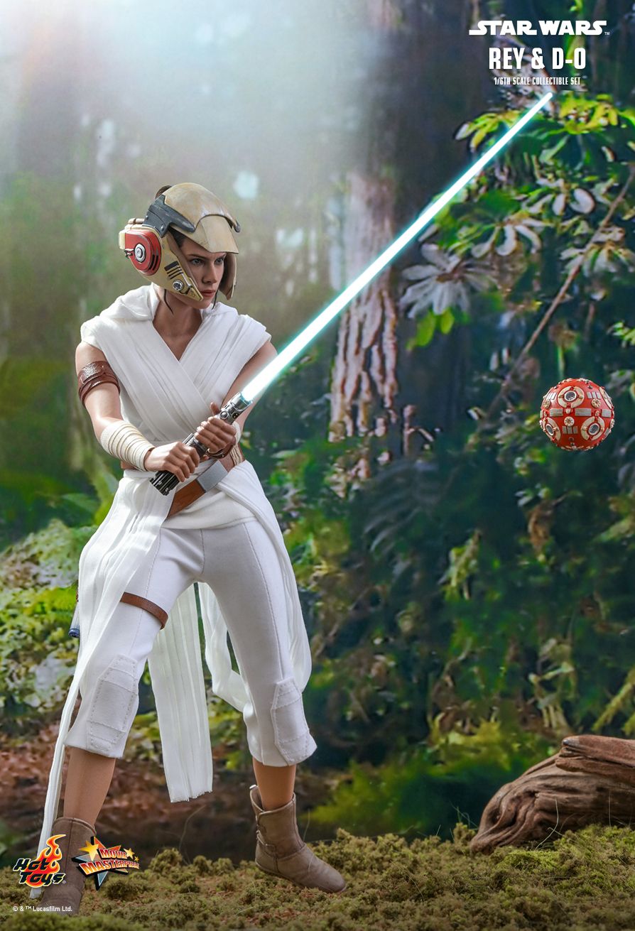 STAR WARS: THE RISE OF SKYWALKER REY AND D-O 1/6TH SCALE COLLECTIBLE FIGURE (Hot Toys)