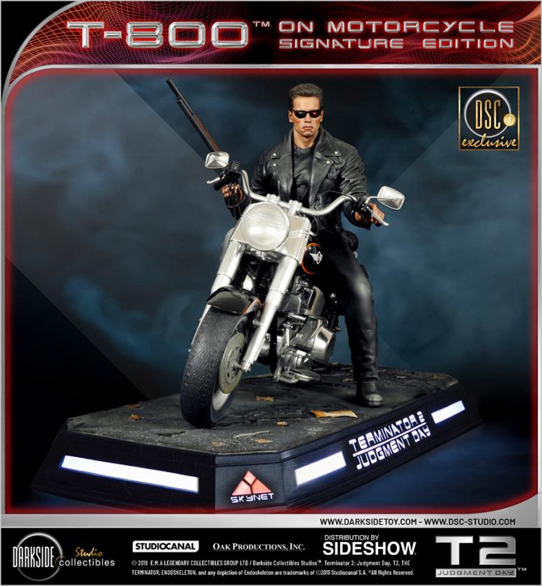 T-800 on Motorcycle (DarkSide Collectibles Studio)