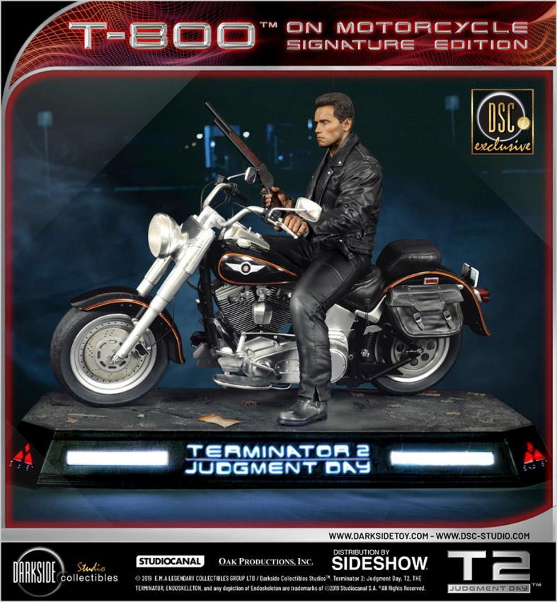 T-800 on Motorcycle (DarkSide Collectibles Studio)