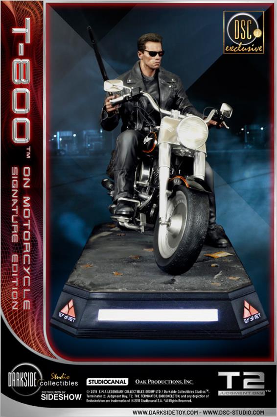 T-800 on Motorcycle (DarkSide Collectibles Studio)
