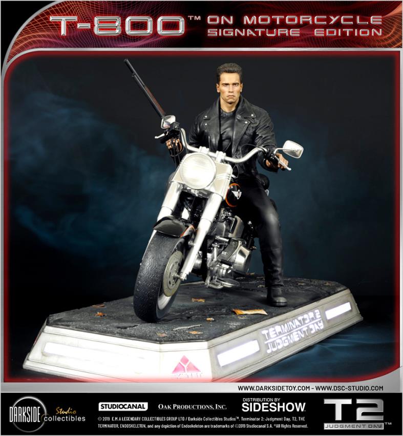T-800 on Motorcycle (DarkSide Collectibles Studio)