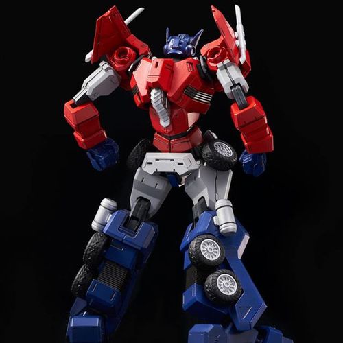Flame Toys Furai Model Transformers Optimus Prime (Attack Mode)