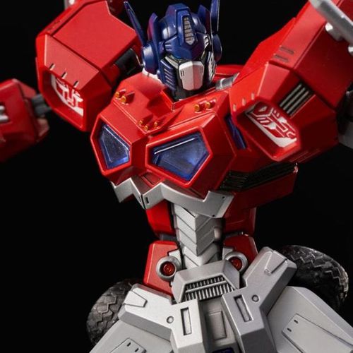 Flame Toys Furai Model Transformers Optimus Prime (Attack Mode)