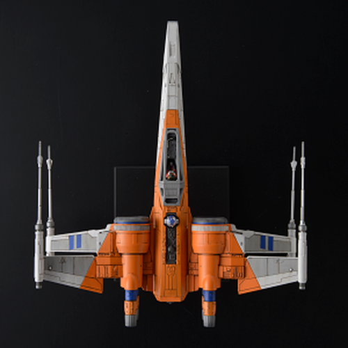 STAR WARS 1/72 Poe’s X-Wing with R2D2 (STAR WARS: THE RISE OF SKYWALKER) Bandai