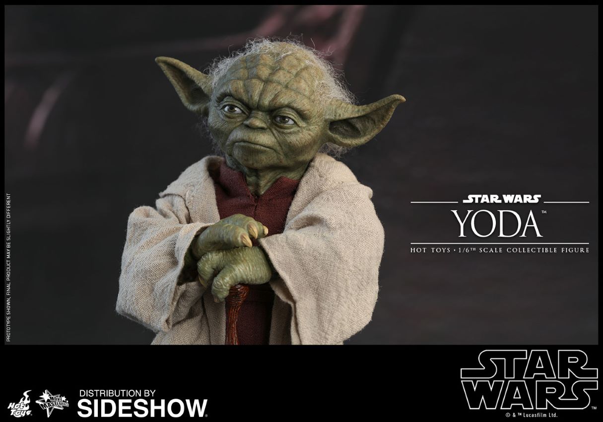 Yoda Sixth Scale Figure by Hot Toys
