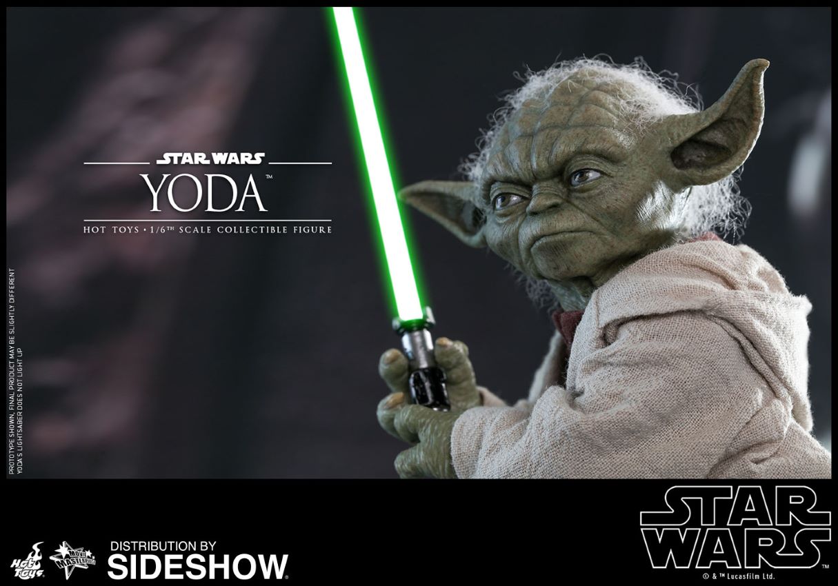 Yoda Sixth Scale Figure by Hot Toys
