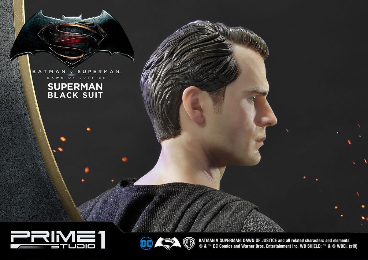 Superman Black Suit (Batman v Superman: Dawn of Justice)