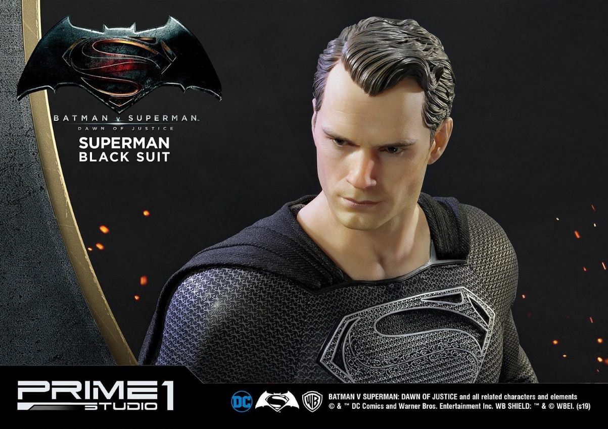 Superman Black Suit (Batman v Superman: Dawn of Justice)