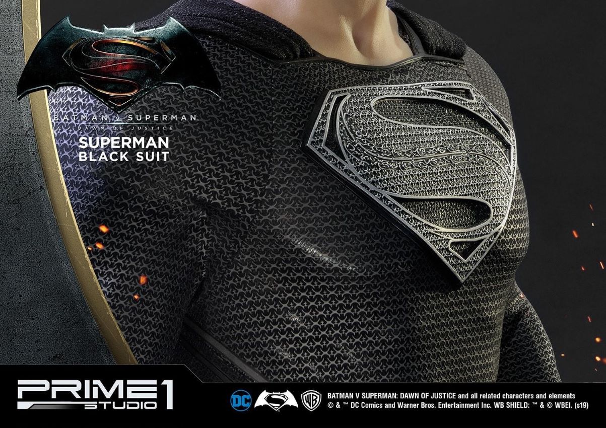 Superman Black Suit (Batman v Superman: Dawn of Justice)