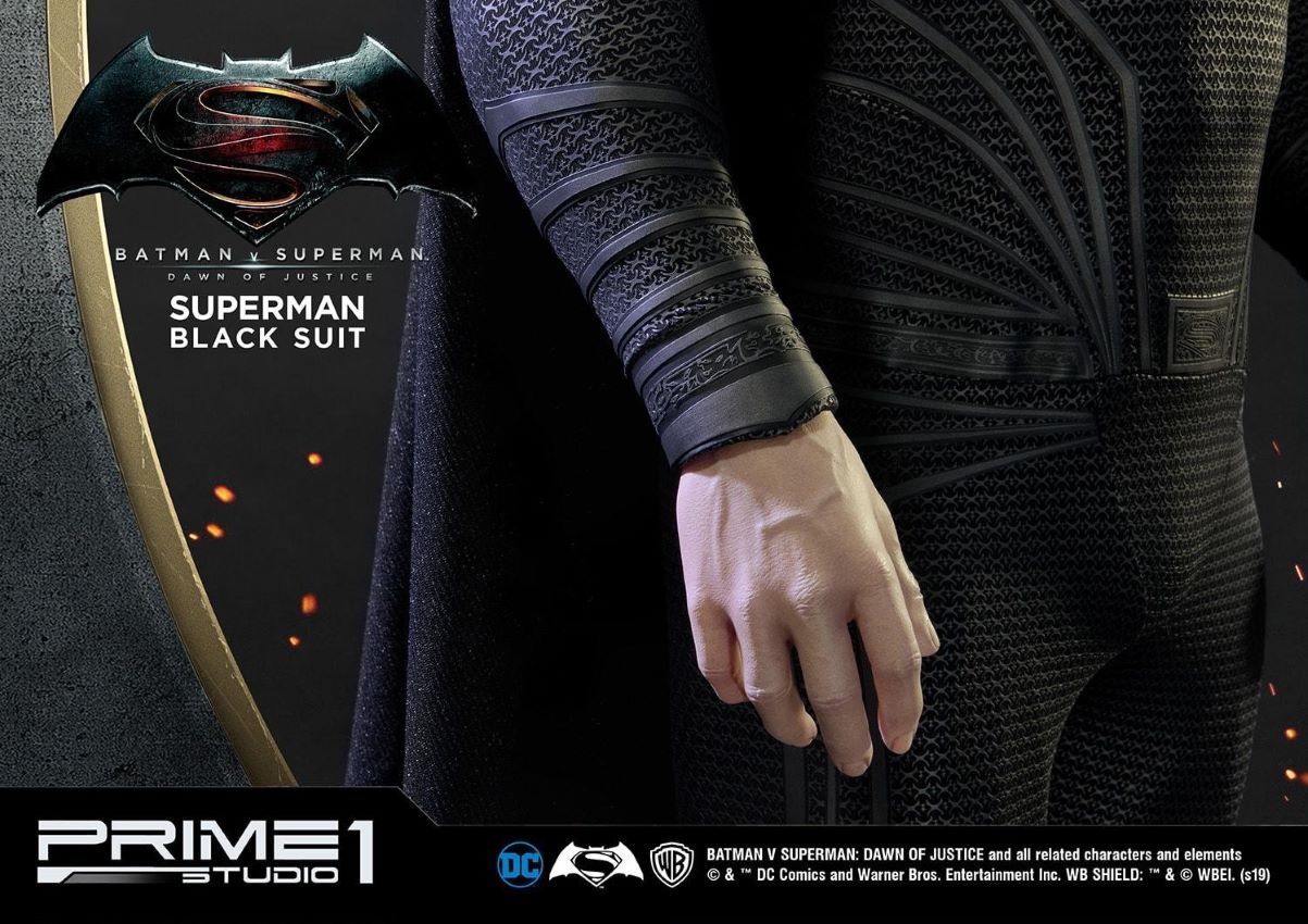 Superman Black Suit (Batman v Superman: Dawn of Justice)