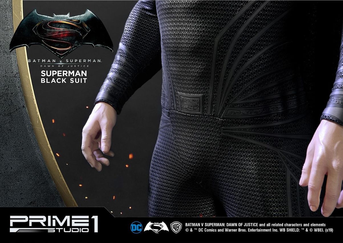 Superman Black Suit (Batman v Superman: Dawn of Justice)