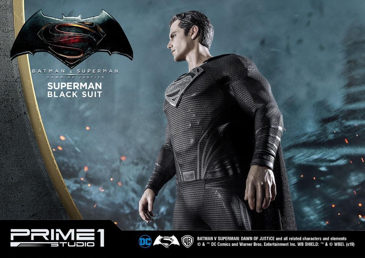 Superman Black Suit (Batman v Superman: Dawn of Justice)