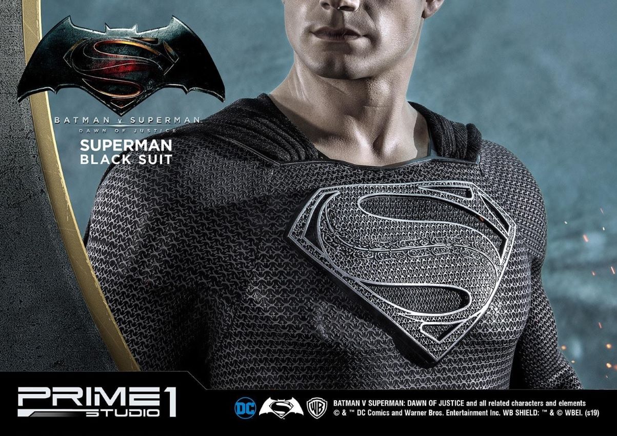 Superman Black Suit (Batman v Superman: Dawn of Justice)