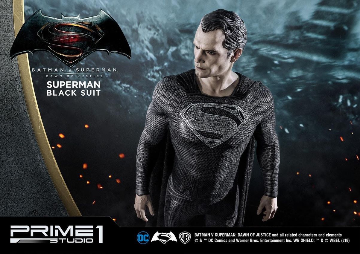 Superman Black Suit (Batman v Superman: Dawn of Justice)