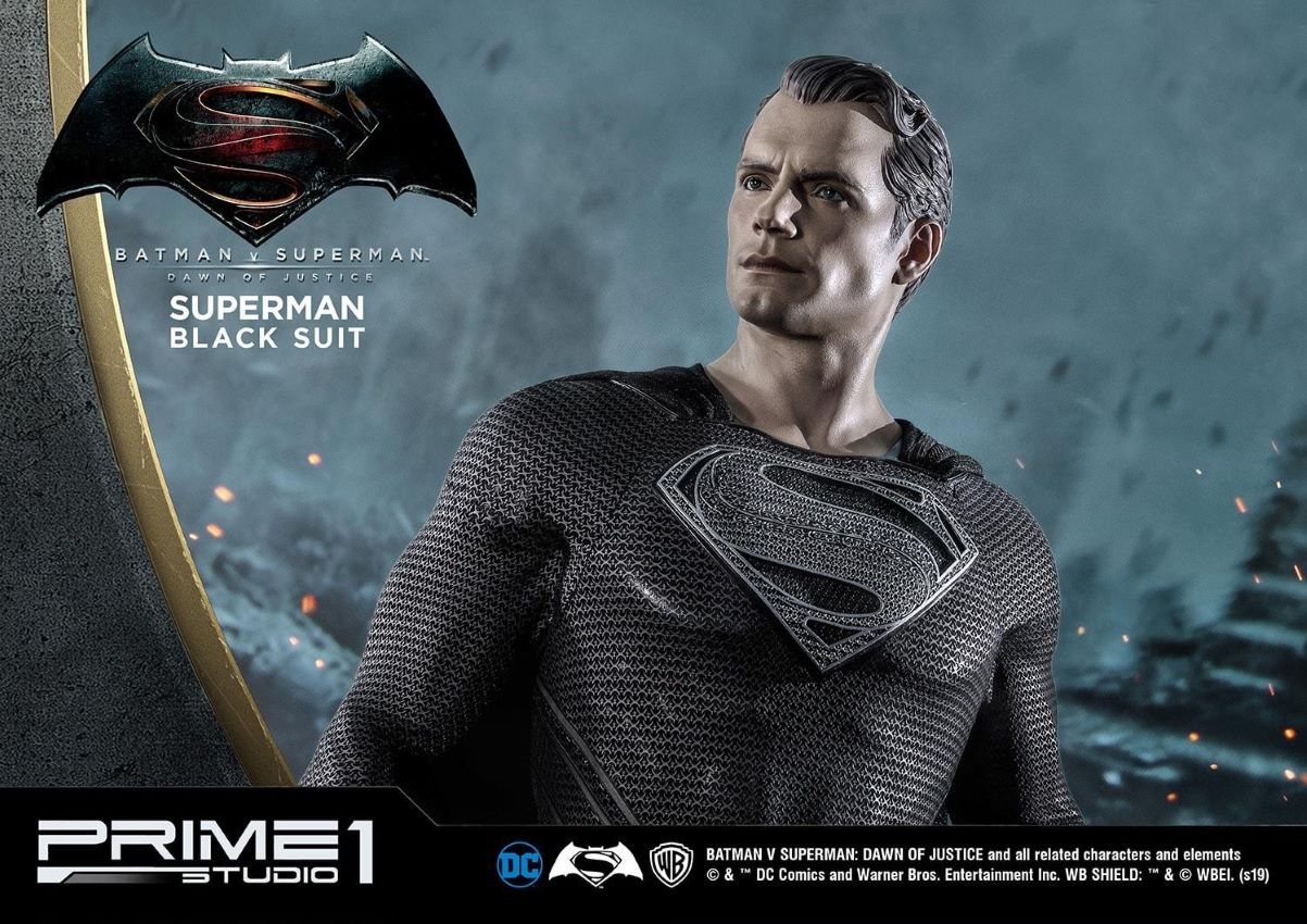Superman Black Suit (Batman v Superman: Dawn of Justice)