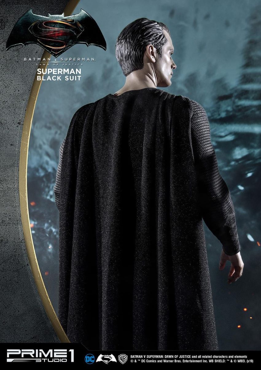 Superman Black Suit (Batman v Superman: Dawn of Justice)