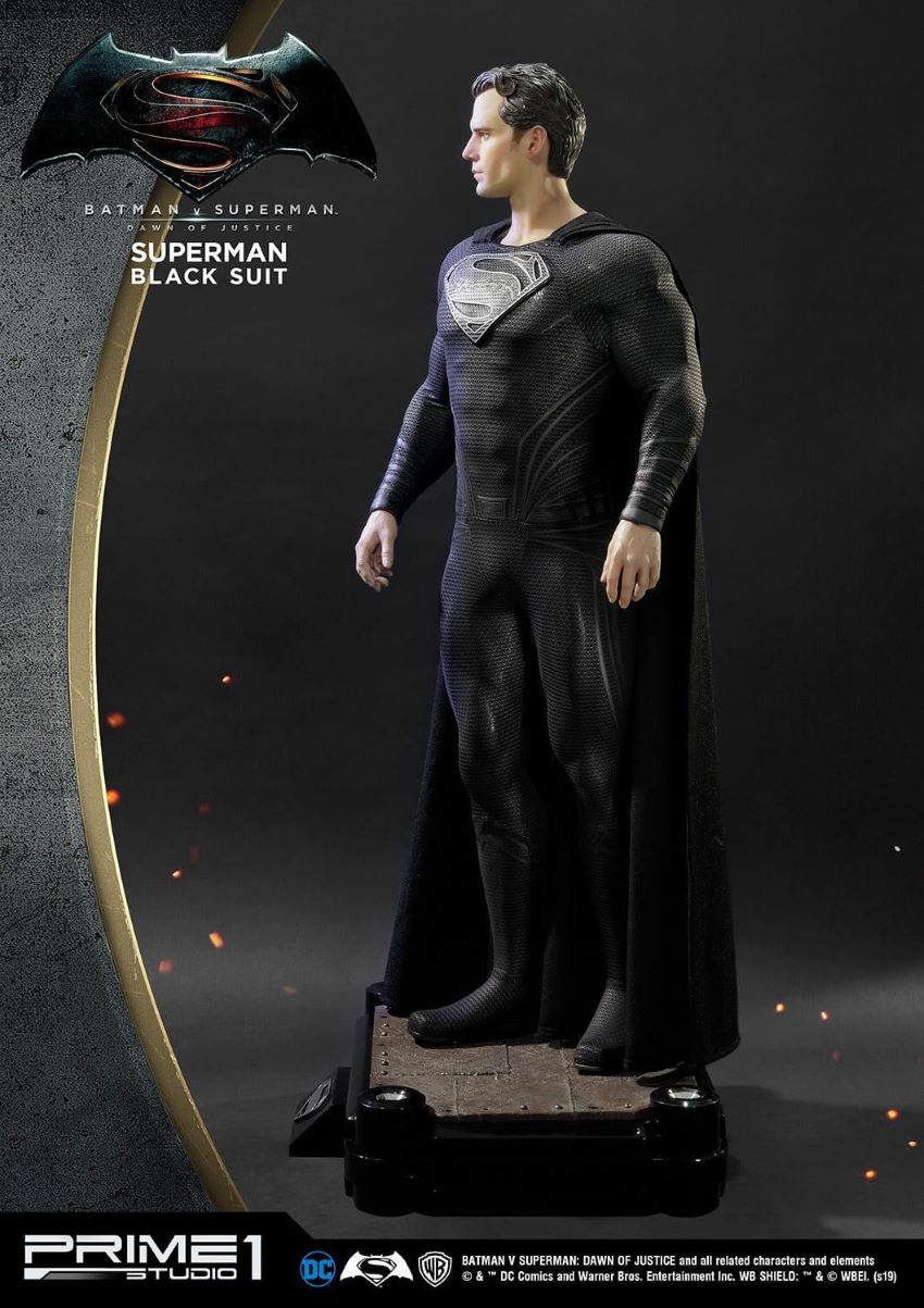 Superman Black Suit (Batman v Superman: Dawn of Justice)