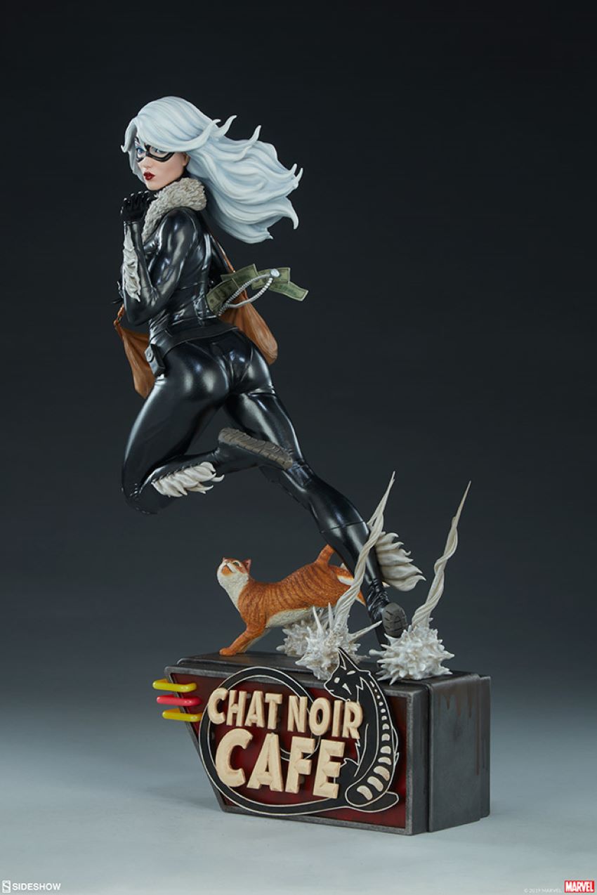 Black Cat (Statue by Sideshow Collectibles)