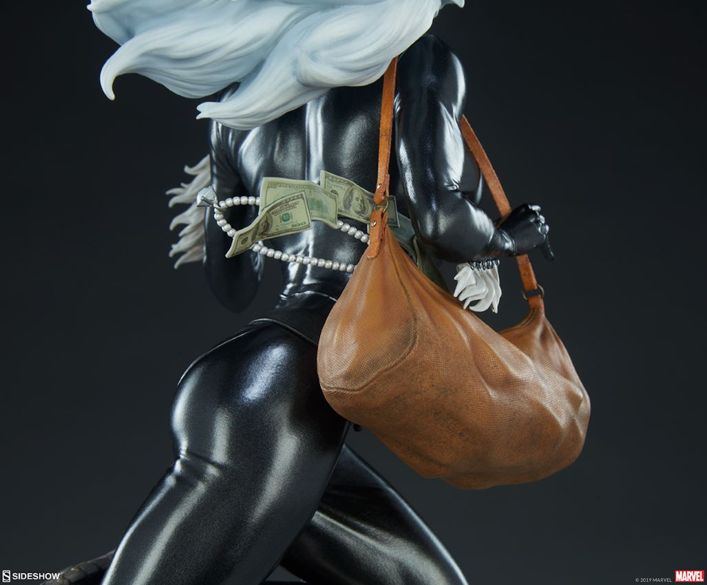 Black Cat (Statue by Sideshow Collectibles)