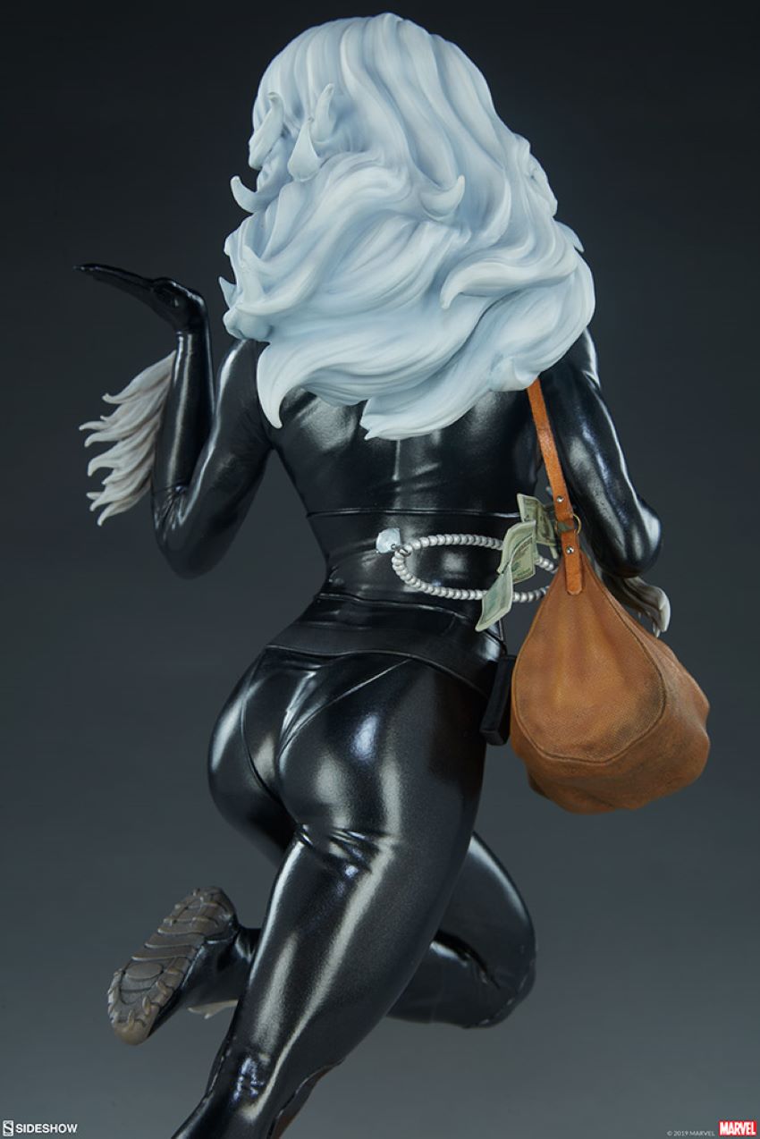 Black Cat (Statue by Sideshow Collectibles)