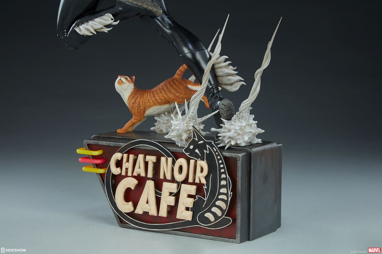 Black Cat (Statue by Sideshow Collectibles)