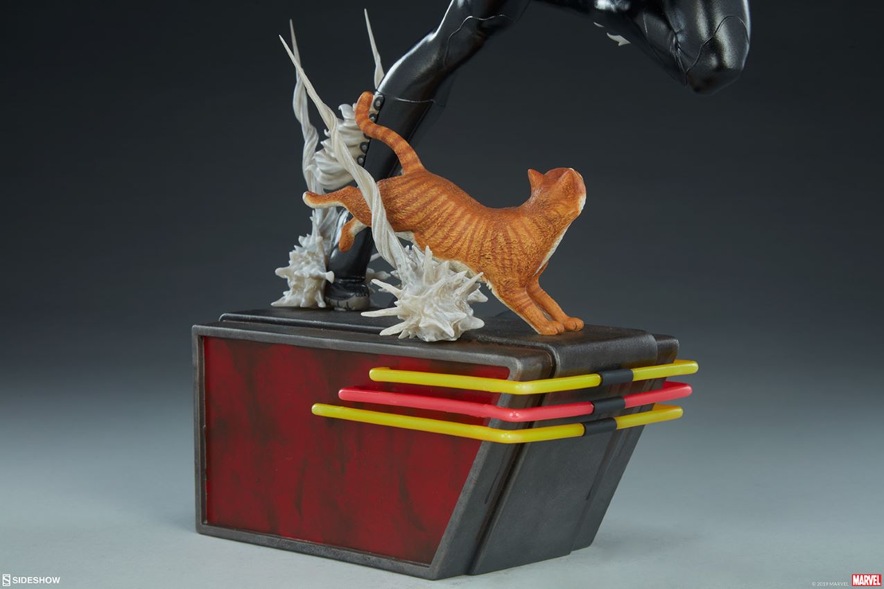 Black Cat (Statue by Sideshow Collectibles)