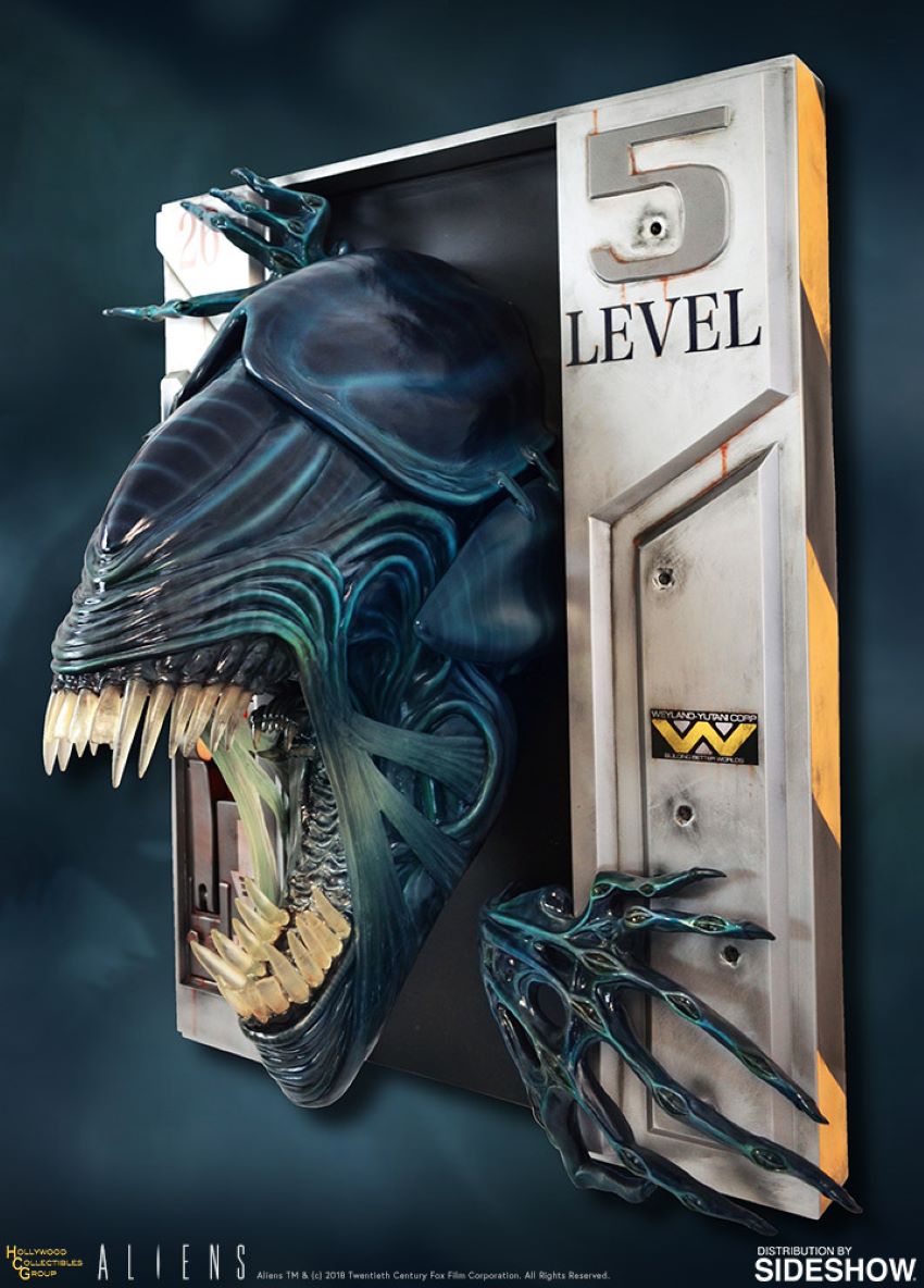 Alien Queen (Hollywood Collectibles Group) Life-Size Wall Sculpture