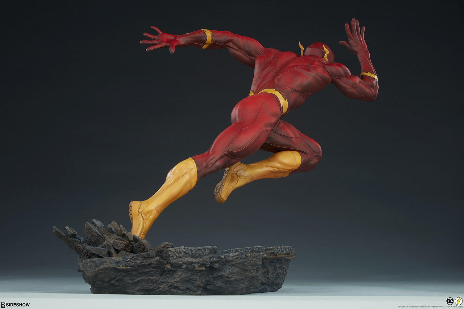The Flash Premium Format™ Figure by Sideshow Collectibles