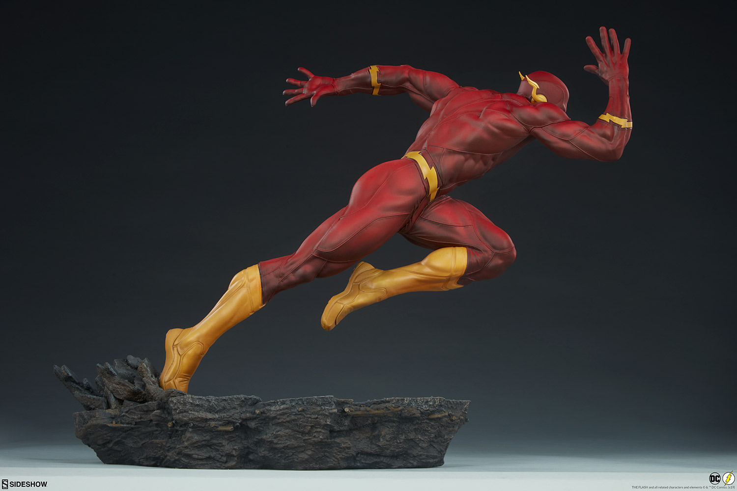 The Flash Premium Format™ Figure by Sideshow Collectibles