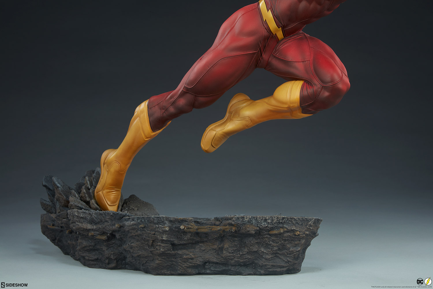 The Flash Premium Format™ Figure by Sideshow Collectibles