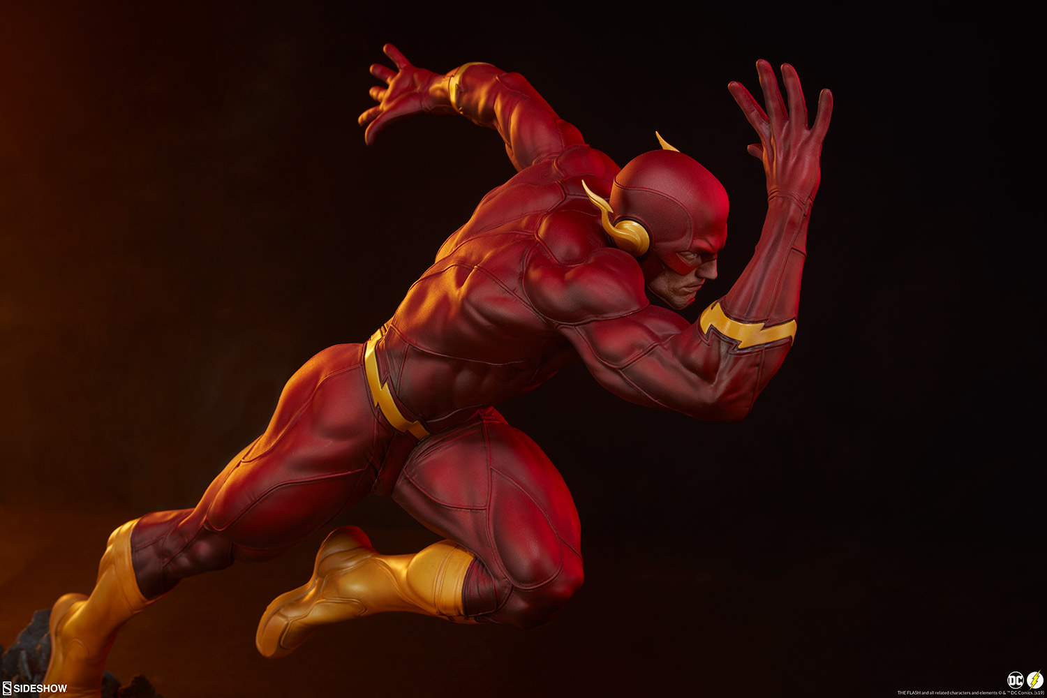 The Flash Premium Format™ Figure by Sideshow Collectibles